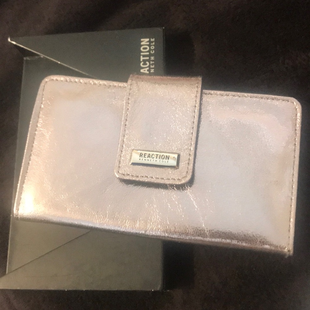 Kenneth Cole wallet